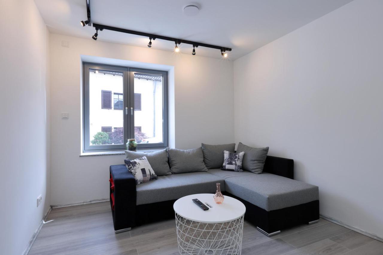 Modern Und Neu, Top Ausstattung Mit Kaffeevollautomat, 2X Netflix-Tv, Lueftungsanlage, Geschirrspueler Wallerfangen Εξωτερικό φωτογραφία
